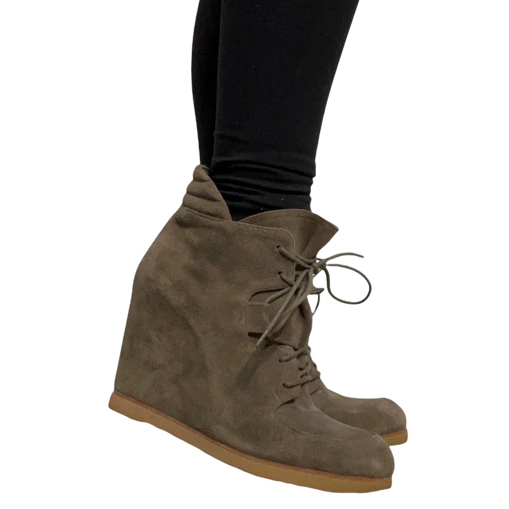 Stuart Weitzman “Kidstuff” Taupe Suede Lace-Up Platform Wedge Booties